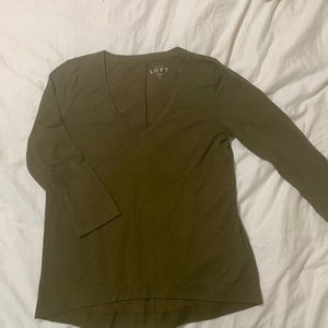 Loft V neck t-shirt S